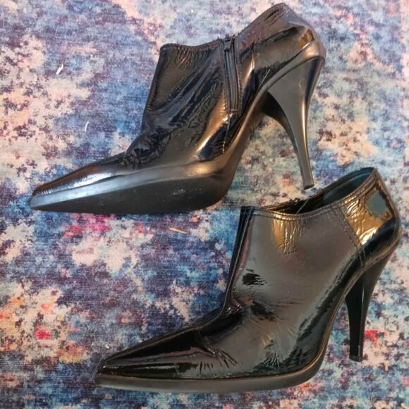 Miu Miu patent leather ankle boots - Picture 1 of 6